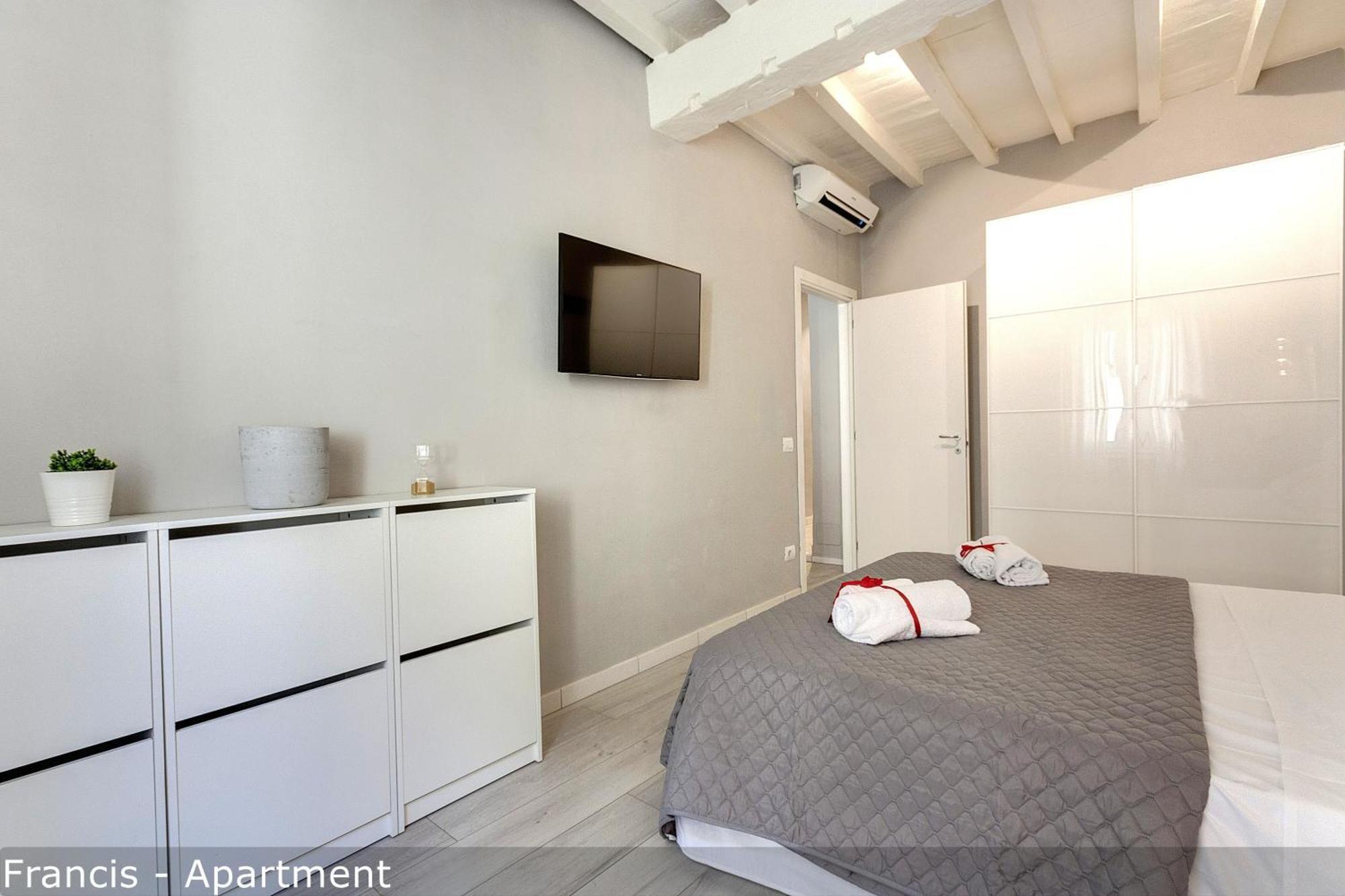 Jake & Francis Apartments By Mamo Florence Exterior photo